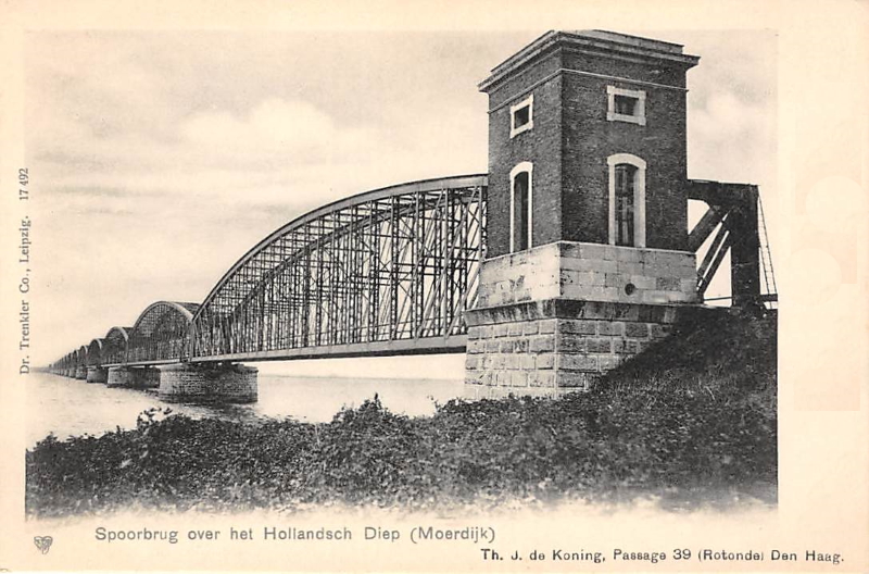 picture postcard with Moerdijk railway bridge picture postcard with Moerdijk railway bridge